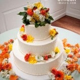 Fall flowers wedding cake